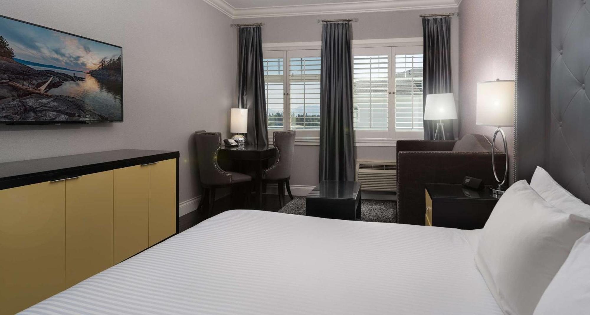 Prestige Oceanfront Resort, Worldhotels Luxury Sooke Exterior foto